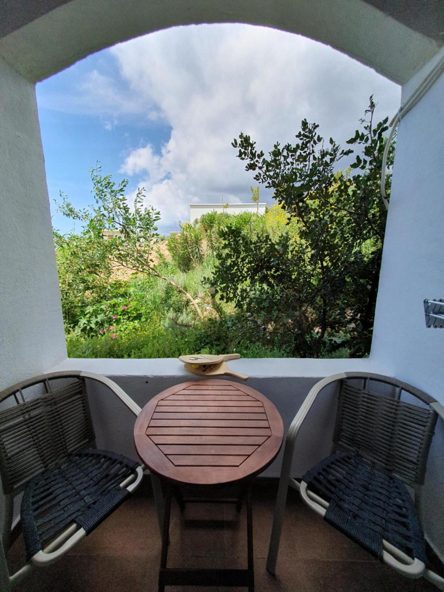Babis & Popi Rooms And Studios Frangokastello Exterior foto